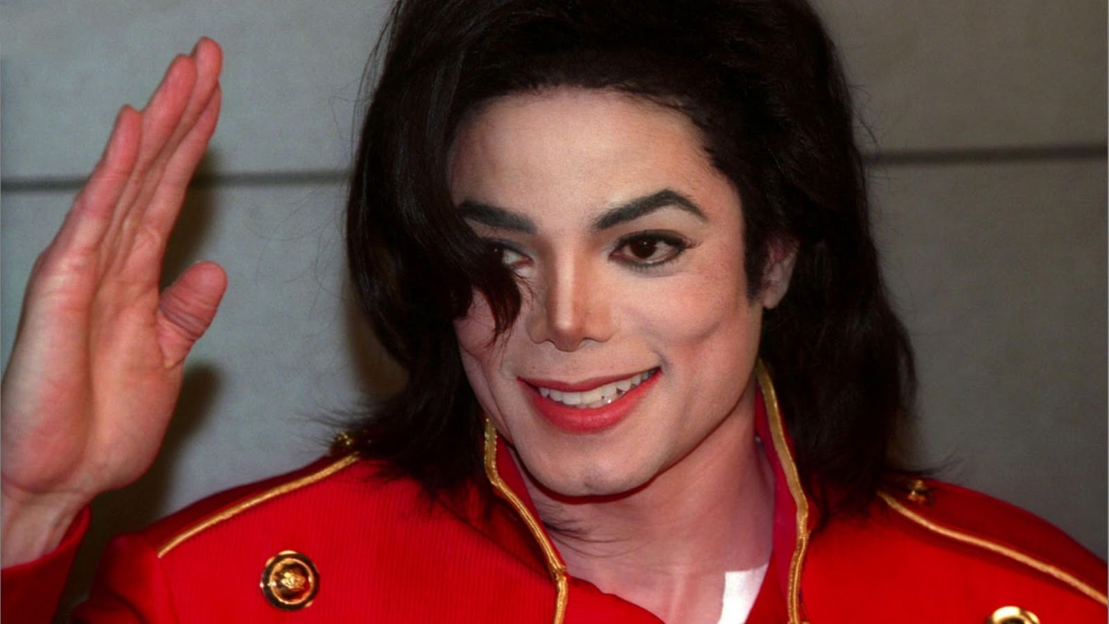 http://2.bp.blogspot.com/-EleGJpNQLuo/TtaLpnZHUWI/AAAAAAAABQ8/-HOSho3hiMY/s1600/Michael_Jackson.jpg