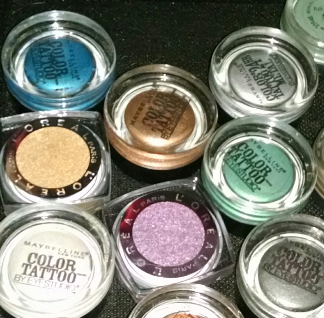 Maybelline Color Tattoo vs. L'Oreal Infallible Eye Shadow - Which is the Best Drugstore Eyeshadow?