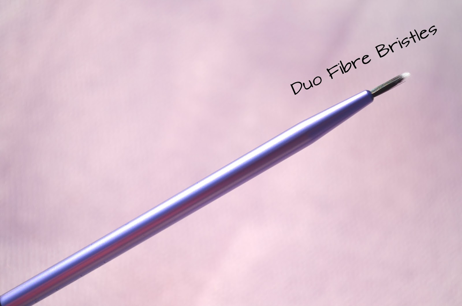 Real Techniques Fine Liner Brush Review the perfect eyeliner brush?!