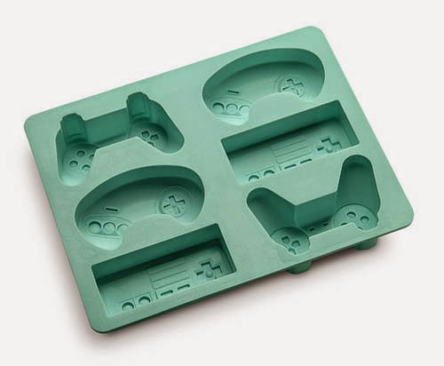 classic game controller silicon mold thinkgeek