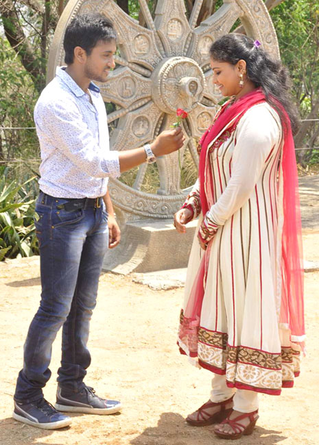 ninnu chusaka movie launch manojnandam amrutha stills3 ninnu chusaka movie launch manojnandam amrutha stills3