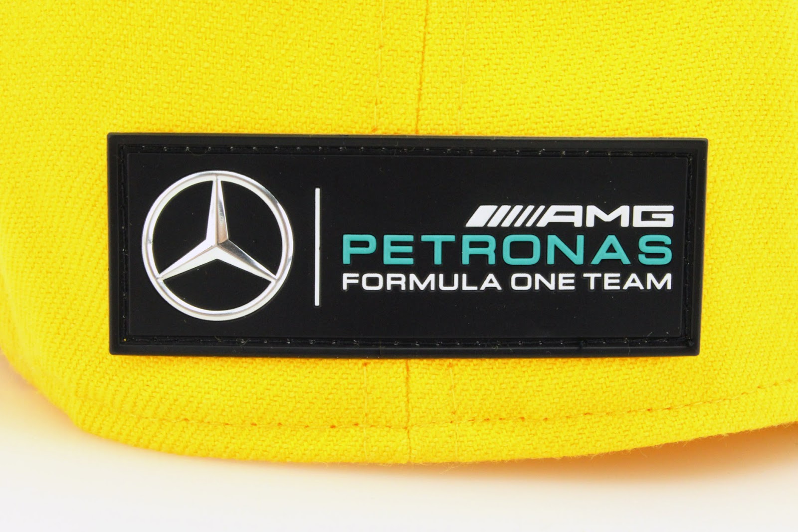 Die Herrin der Modellautos Führungswechsel bei der MercedesBenz Accessories Modellauto News