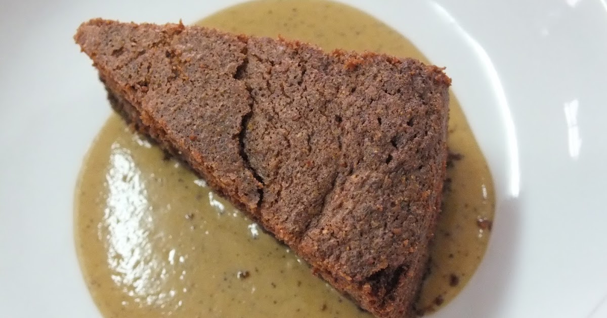 Lezzet yolcusu kalmasın kahve soslu kakaolu kek
