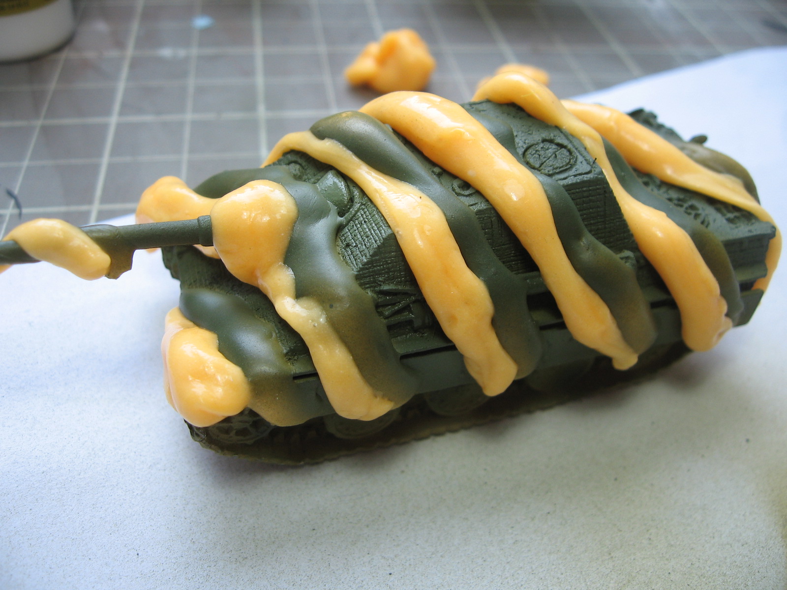 Tutorial 3 Colour disruptive camo with silly putty Wargaming Hub