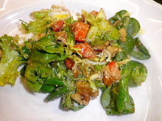 Ensalada Con Fresas Y Parmesano
