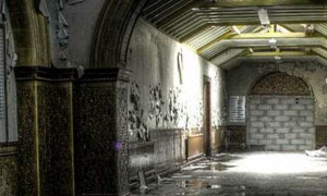 Escape Grim Asylum