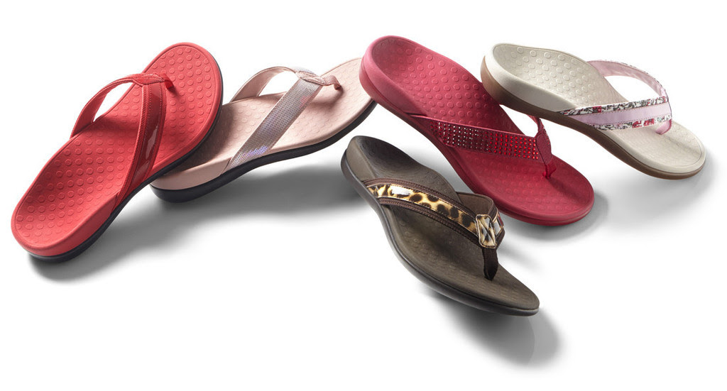 Mama Fashionista Celebrate National Flip Flop Day! Review New Vionic
