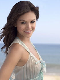 Rachel Sarah Bilson Picture 2012