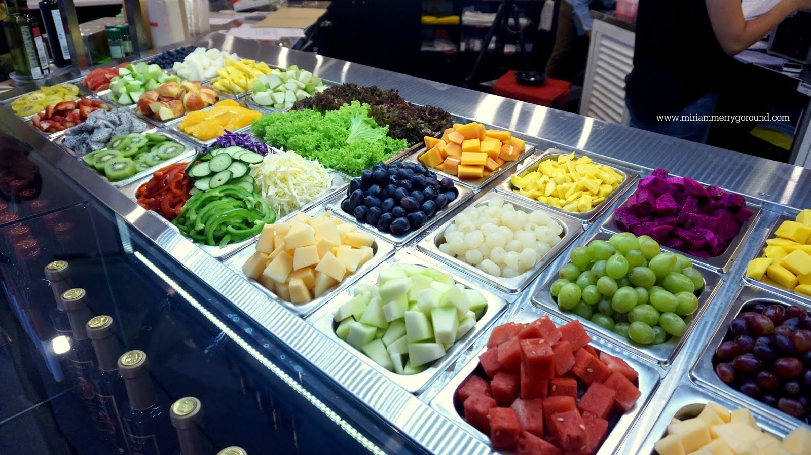 Say "Yes! Fruits" with MBG New Fruits Salad Bar ♥Miriam MerryGoRound♥