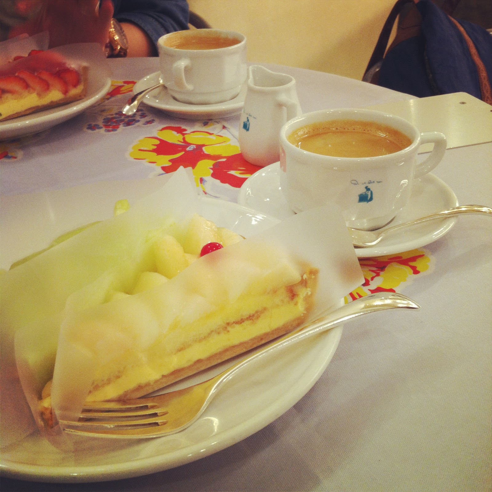 カフェと雑貨と私 ぶらり関西ショップ巡り 京都のタルトといえば キルフェボン