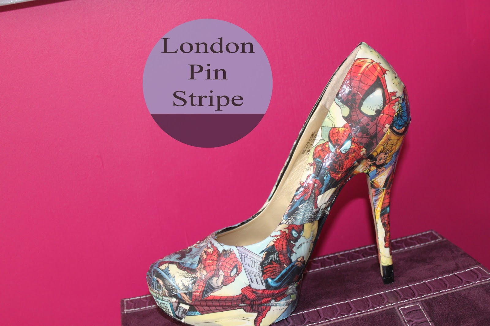 DIY Comic book shoes London Pin Stripe DIY Comic book shoes London Pin Stripe