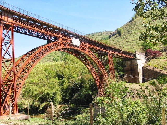 ... PASSANDO POR ESTAS MARAVILHOSAS PONTES