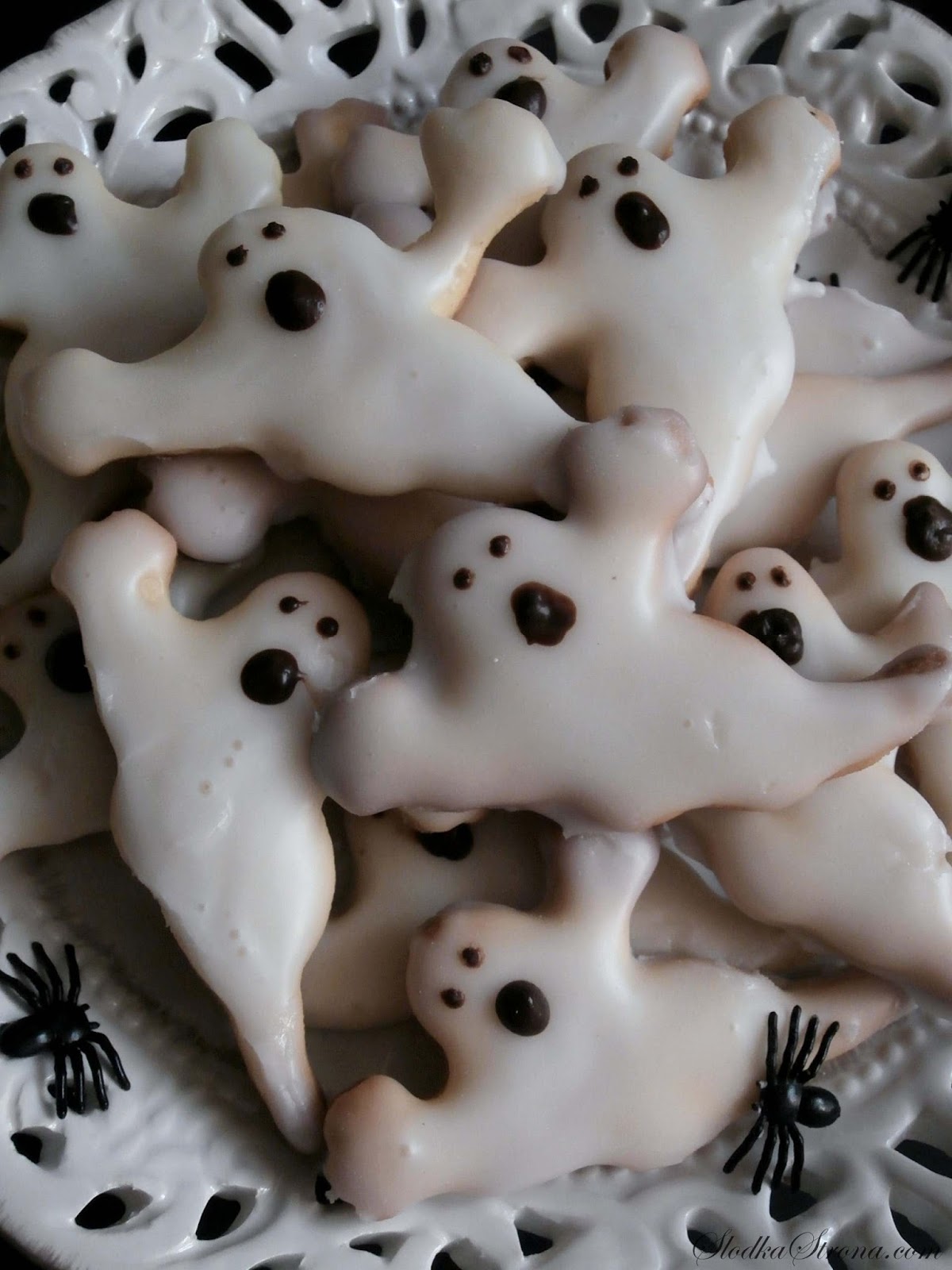 Ciasteczka z Lukrem - Duchy na Halloween - Przepis - Słodka Strona