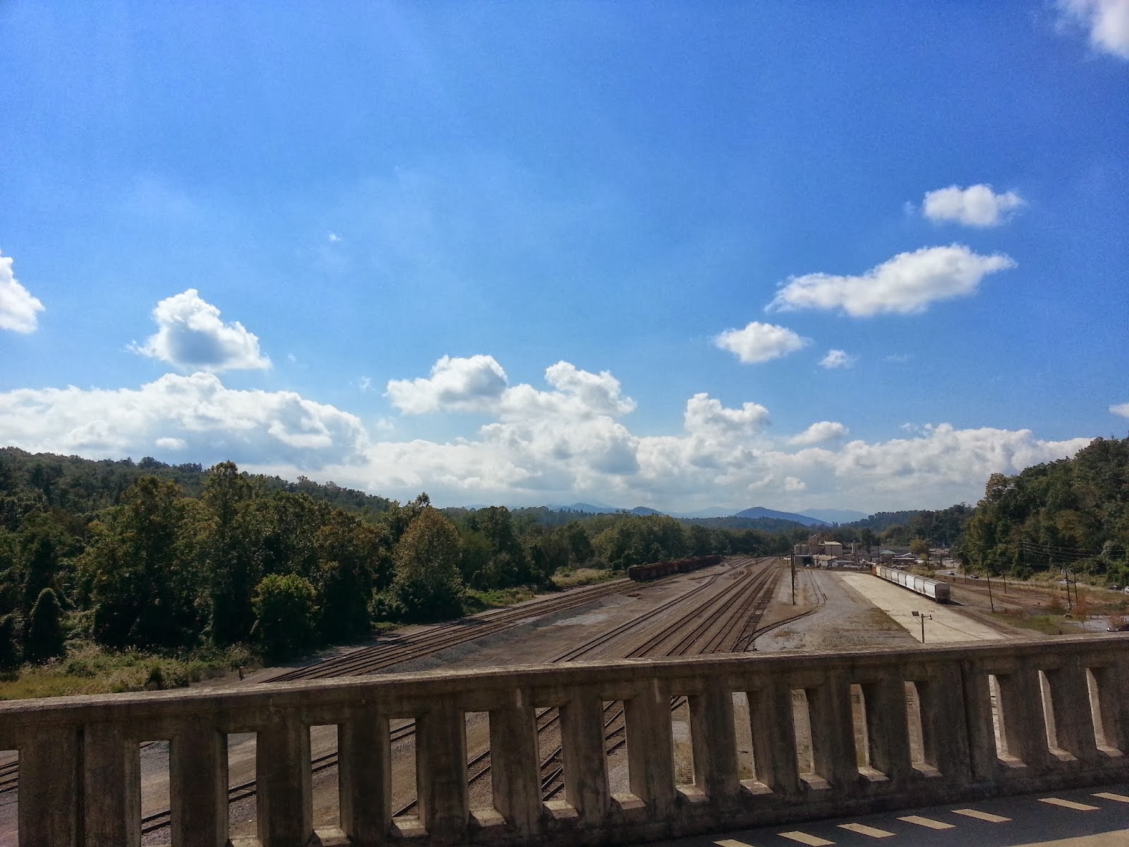 Rockhounding Around Asheville NC misc near the rivers & Arts