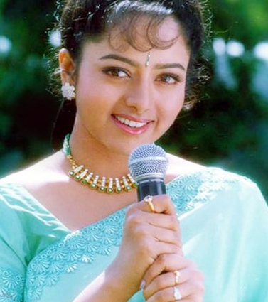 Soundarya-Death-Photos http://zakkam.blogspot.com/2012/04/remembrance-of-indian-film-actress.html