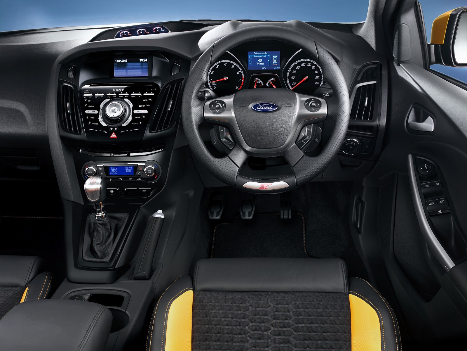 Ford Focus ST specs and price latest | Otomild