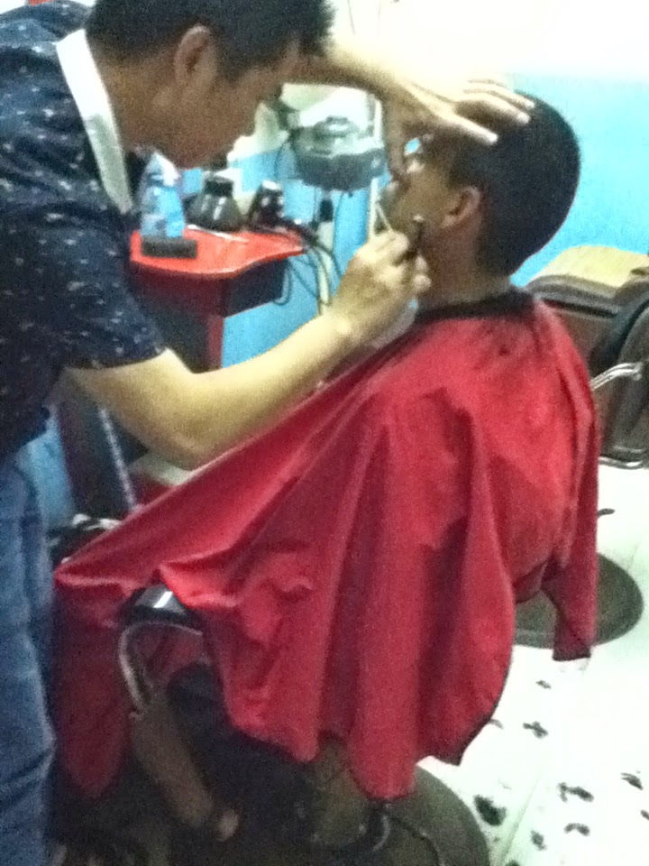 Barbershop in China