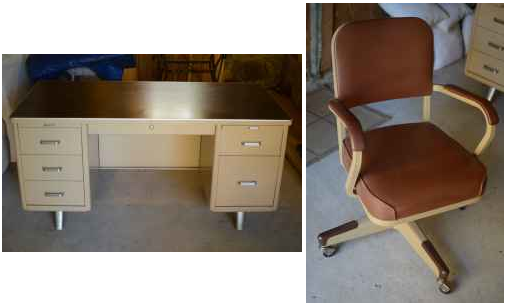 Listed District 250 Metal Tanker Desk W Chair