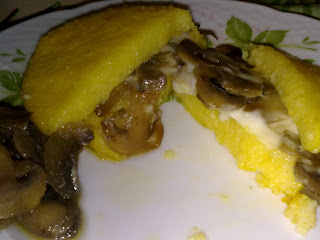 Dischi di polenta funghi e asiago