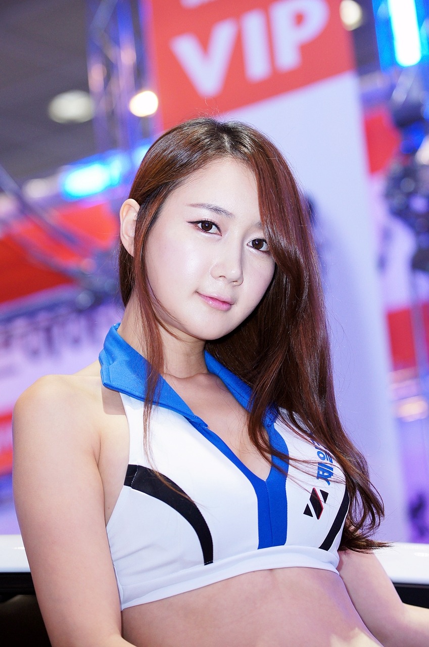kontes seo korean model han chae yee motor show photos kontes seo korean model han chae yee motor show photos