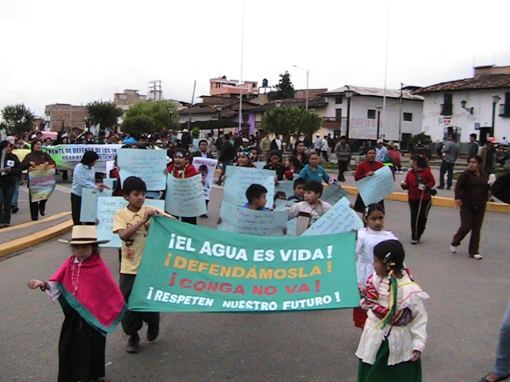 OTRO URUGUAY ES POSIBLE CAJAMARCA PERU Militarización de Cajamarca