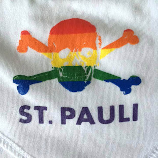 St-Pauli-15-16-Trikot%2B%25283%2529.jpg