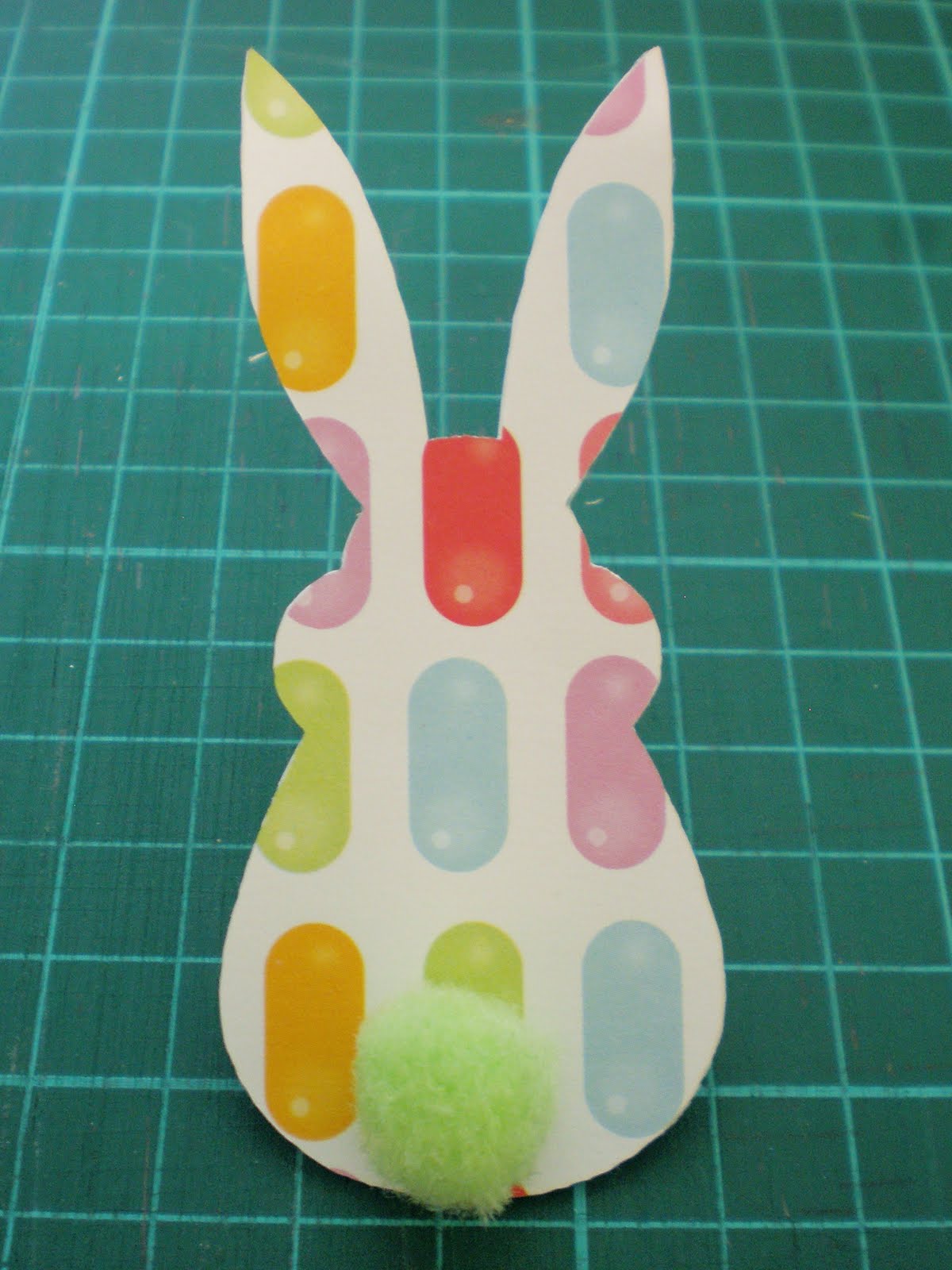 JK Creations Super Easy Easter Bunny Badge Tutorial
