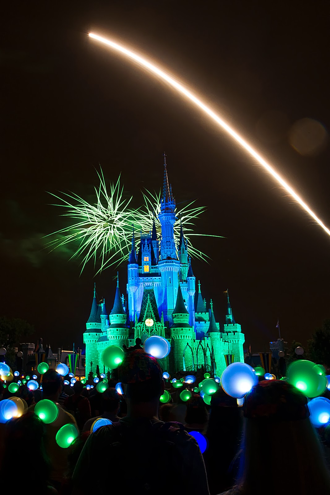 Disney World Holiday Events 2013 Focused on the Magic