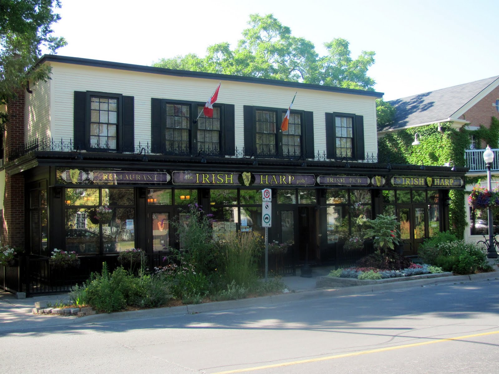 The World of Gord Supper at The Irish Harp, Niagara on the Lake