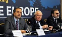 ΑΟΖ Ελλάδας: Ο Πρωθυπουργός Αντώνης Σαμαράς στη συνεδρίαση του Ευρωπαϊκού Λαϊκού Κόμματος. 
