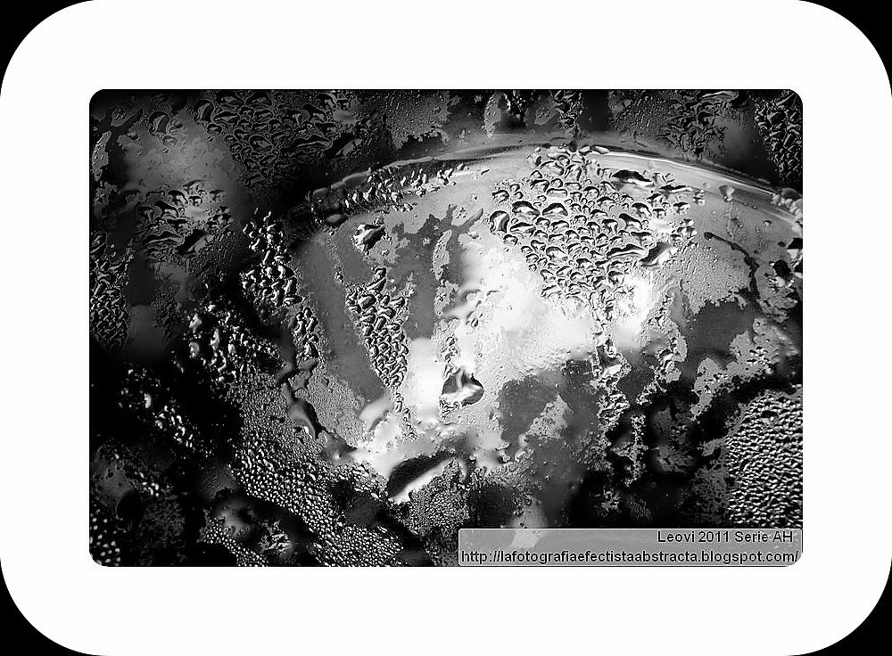 Foto Abstracta 3188 La fría soledad de mis sueños reprimidos - The cold loneliness of my dreams repressed Foto Abstracta 3188 La fría soledad de mis sueños reprimidos - The cold loneliness of my dreams repressed