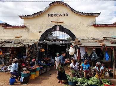 market in Quissico