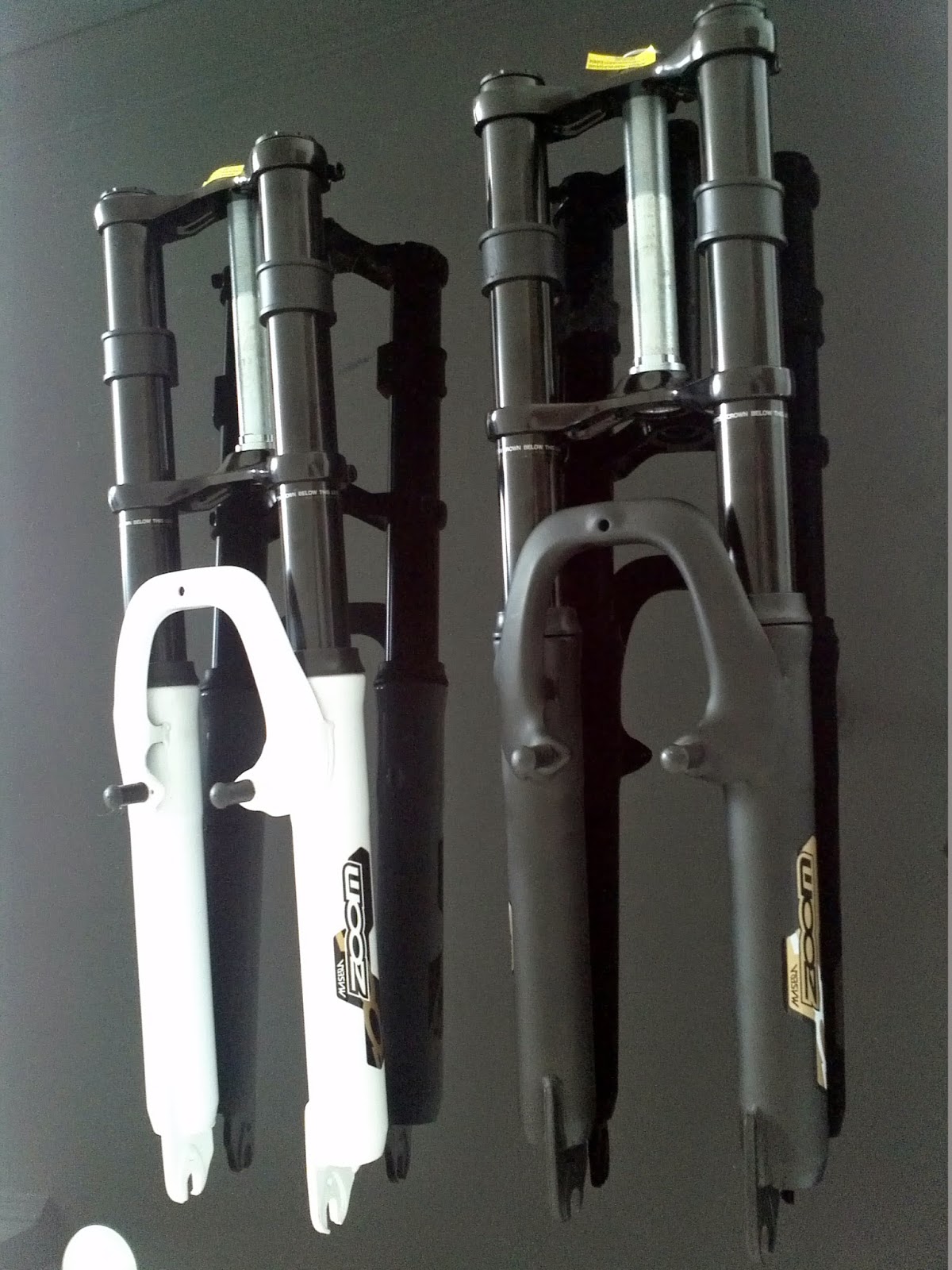 Zoom 26" triple tree bicycle fork shocks suspension 1" threaded disc or