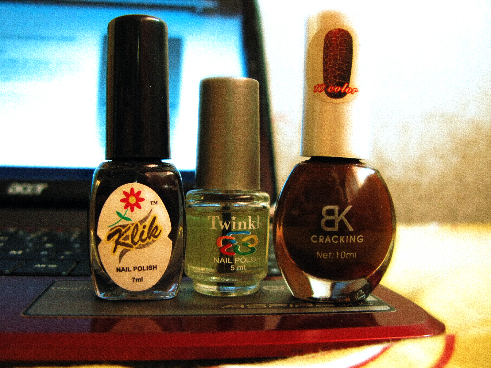 OPERATION Fix Life Cracking Nail Polish