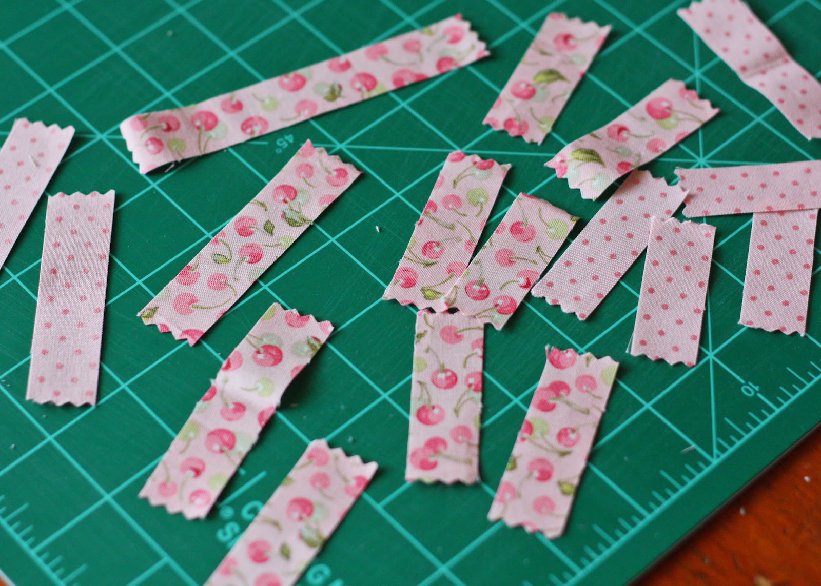 amy j. delightful blog Fabric Washi Tape Strips Tutorial