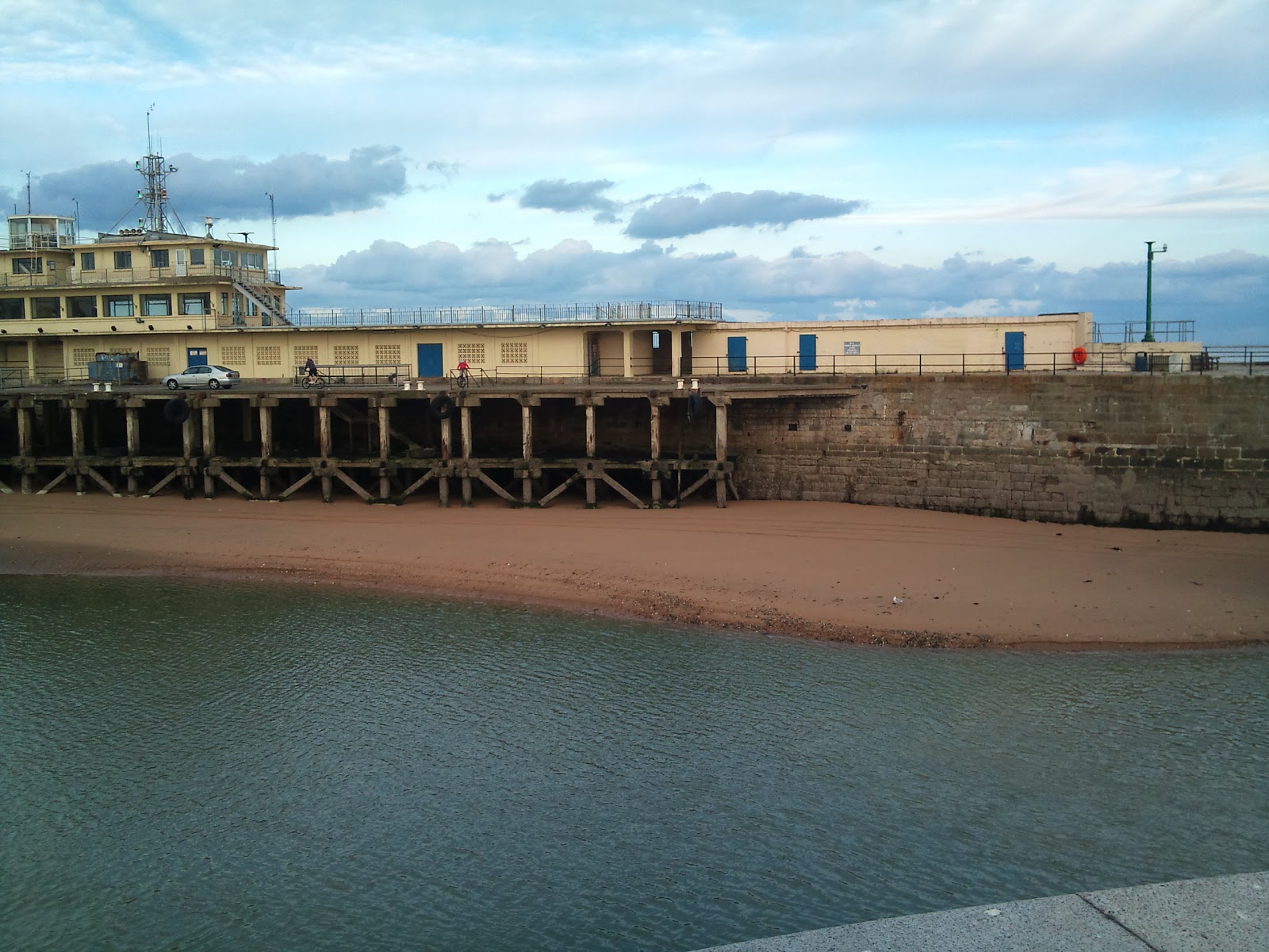 Ramsgate Harbour Drive Through and other Monday Morning