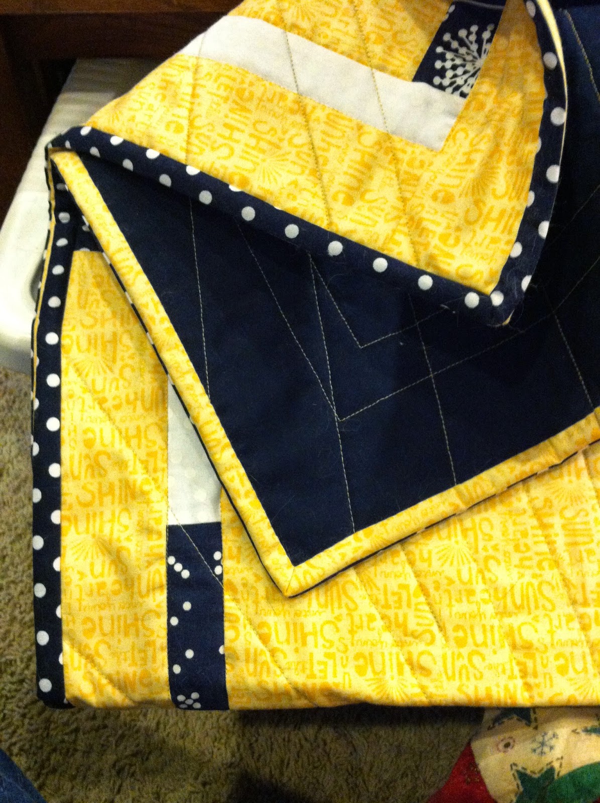 Mama Spark's World Two Color Binding Tutorial