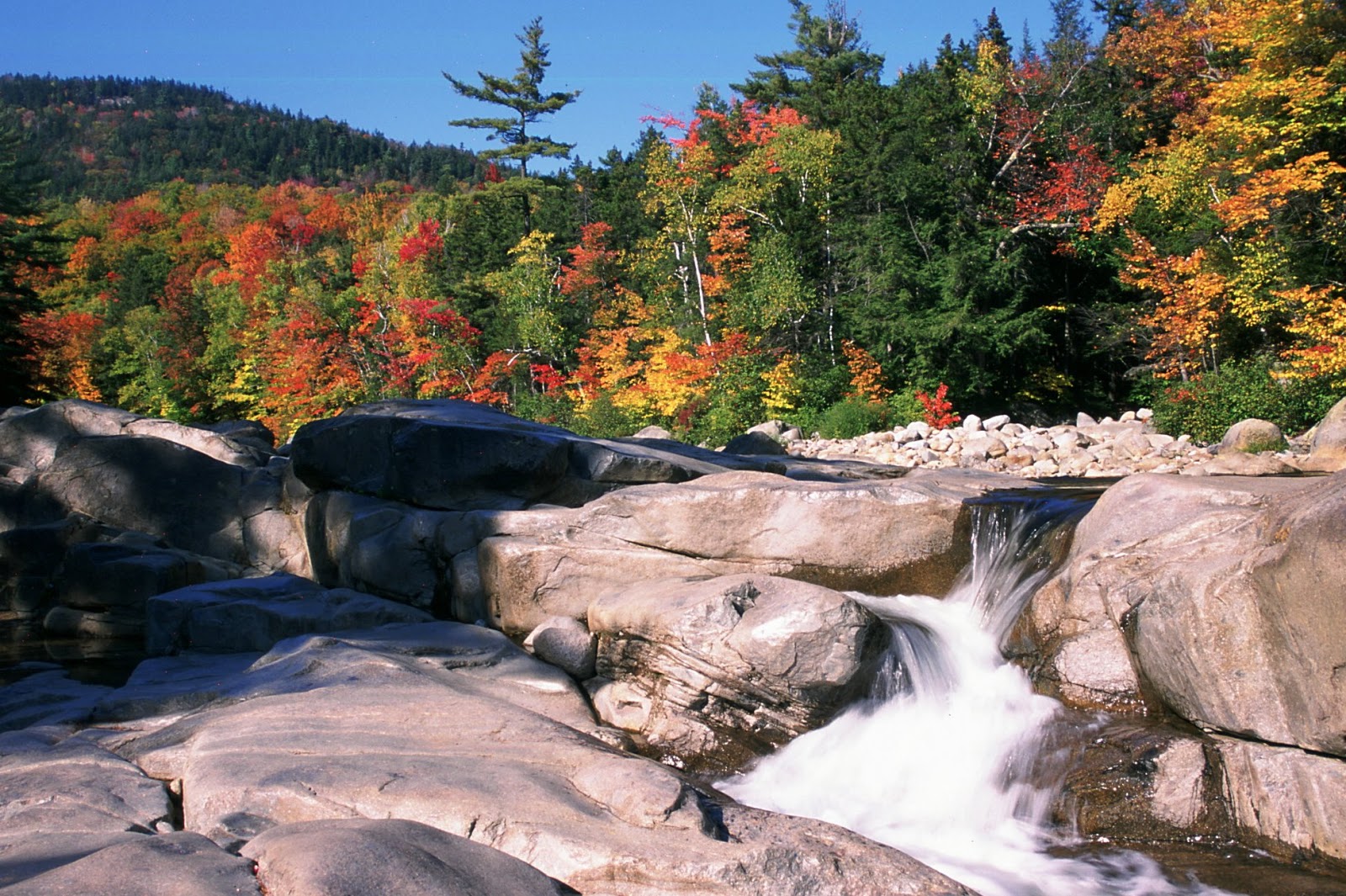 TOP WORLD TRAVEL DESTINATIONS White Mountains, New Hampshire