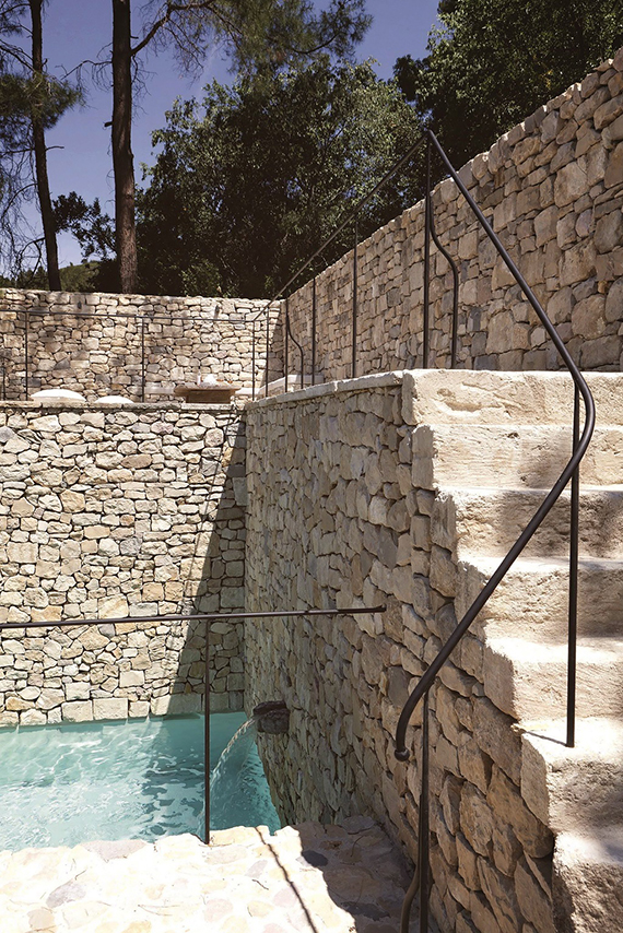 10 backyard pools to steal your heart | Image by Pierrick Verny for Côté Maison