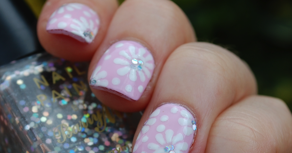 7. Subtle Nail Art Ideas for the Workplace - wide 10