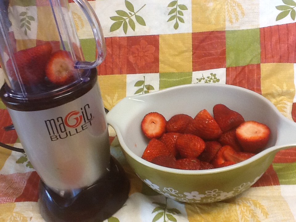 Thrifty Chicky 28 Strawberry Teeth Whitening Treatment