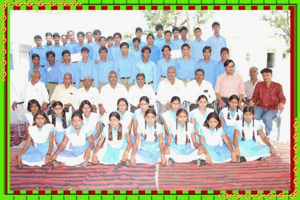 A Group Photo Of Annual Function