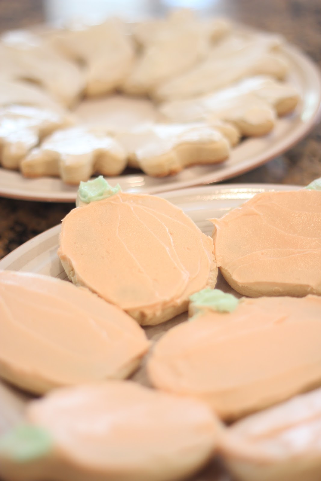 do it yourself divas Halloween Sugar Cookies with Almond Vanilla Frosting