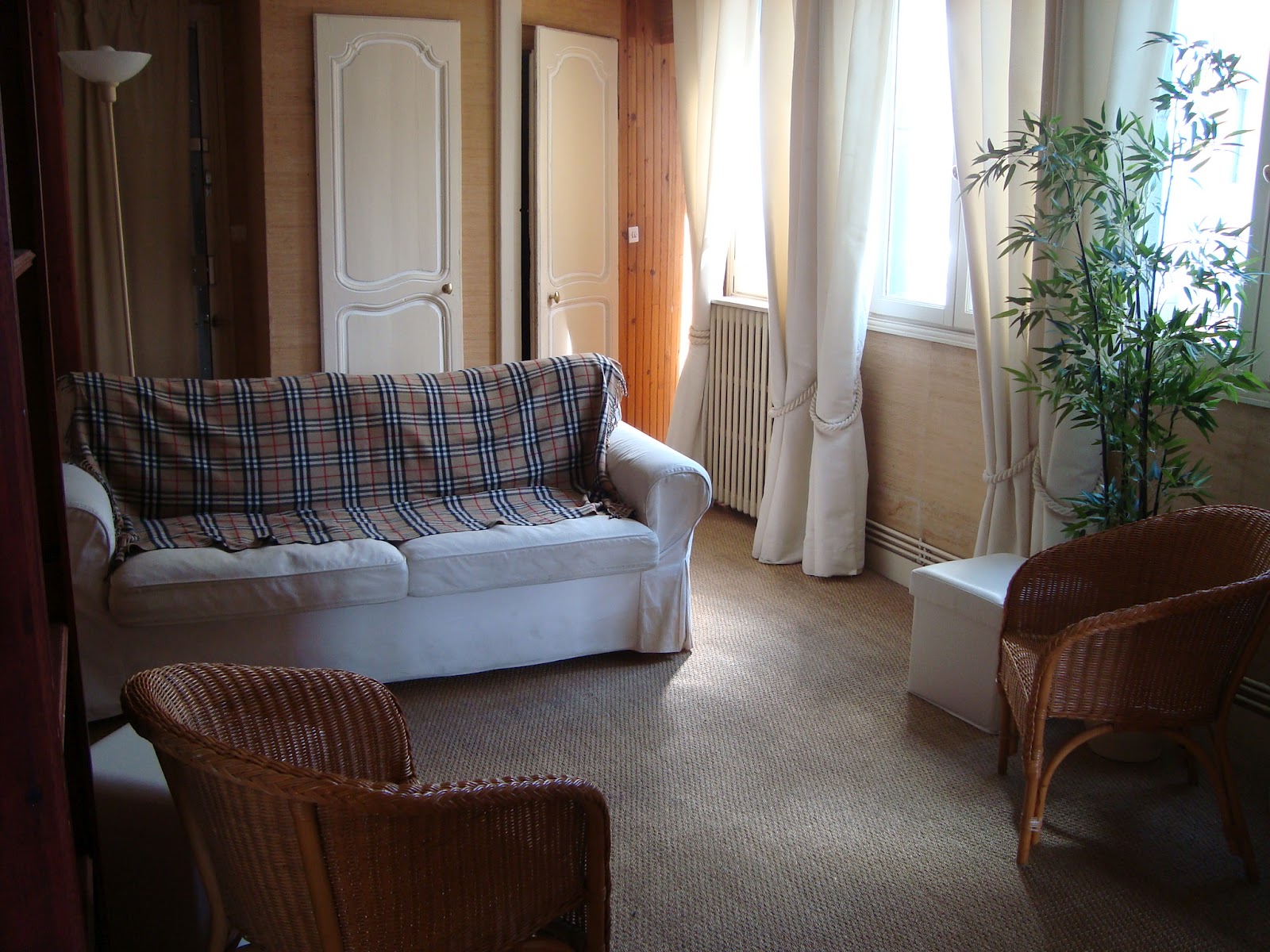 Midwestern Girl in Paris: My Apartment à la France