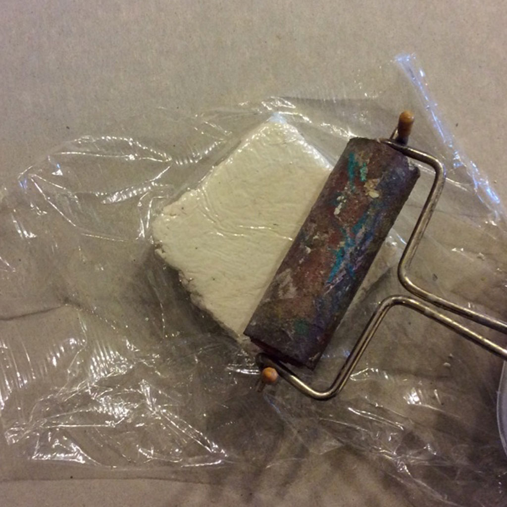 Creative Paperclay® air dry modeling material Make a Sculpture