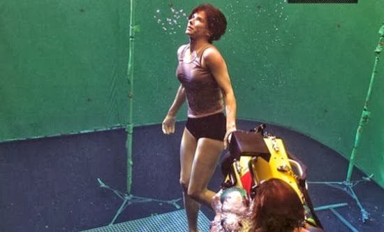 Di Balik Layar Film 'Gravity' Di Balik Layar Film 'Gravity'
