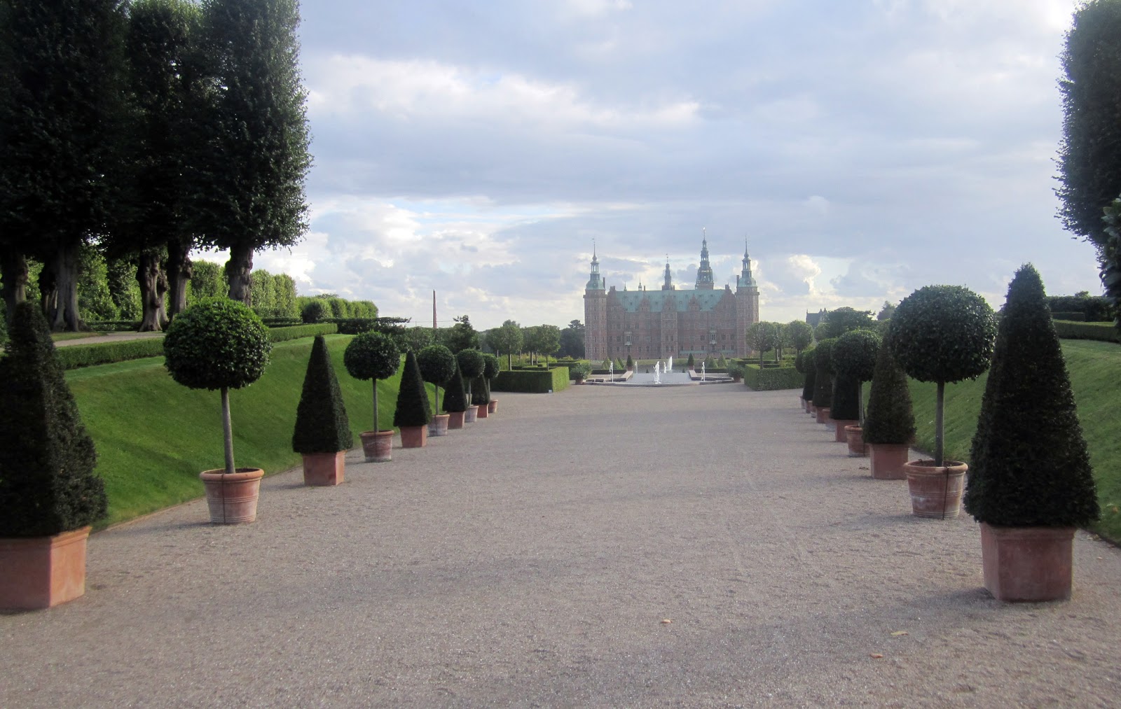 I vått och torrt trädgårdsdesign: en helt fantastisk slottsträdgård!!!