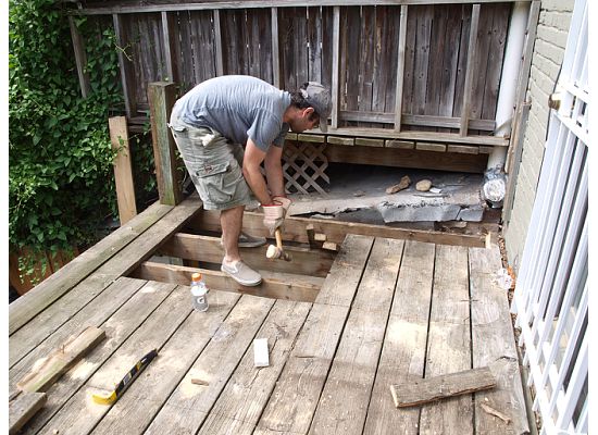 DC Rowhouse: Back to the Deck