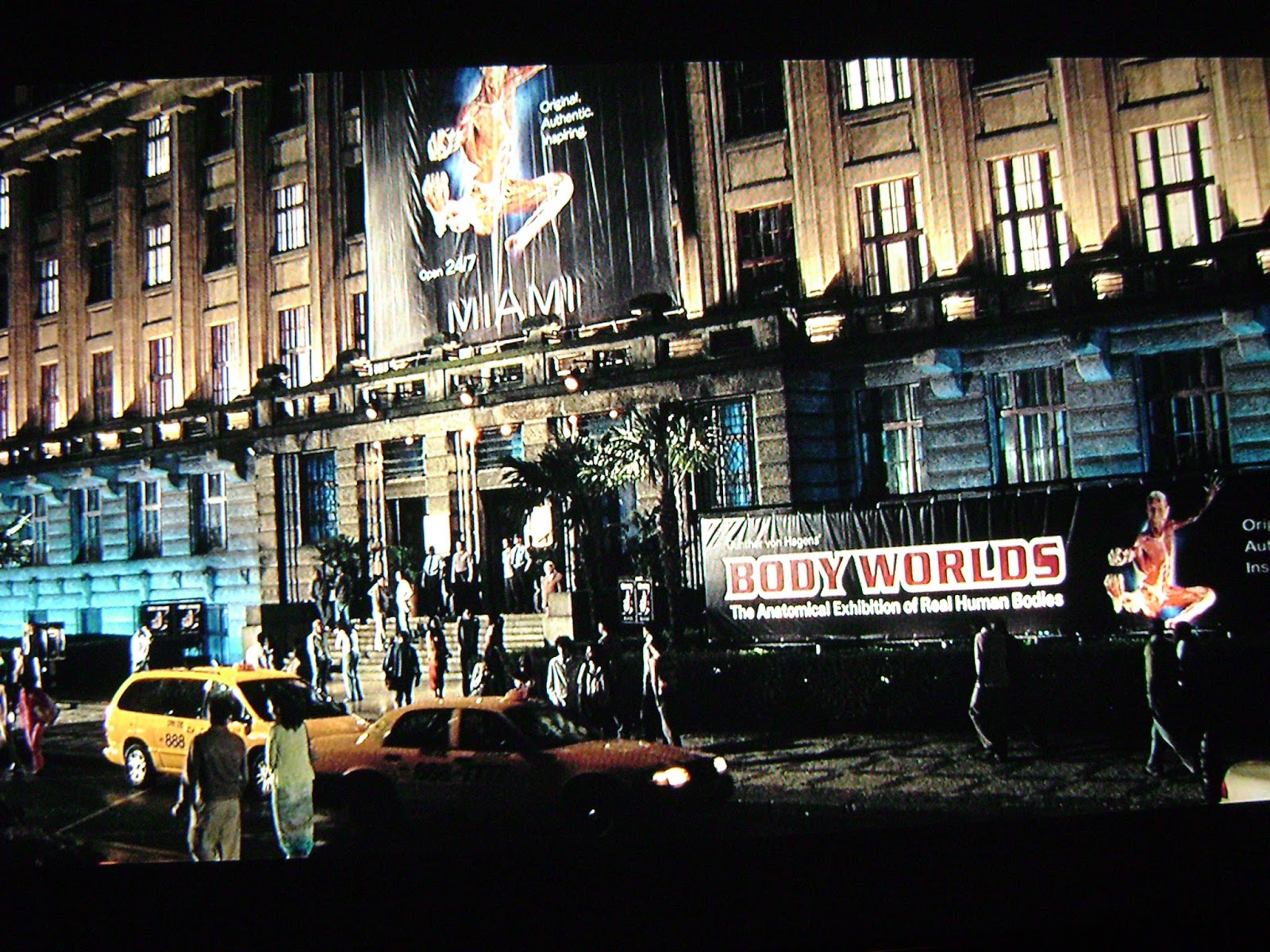 007 TRAVELERS 007 Filming location Body Worlds Exhibition exteriors