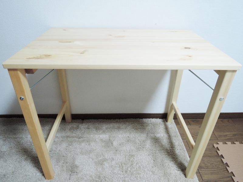 無印良品で「パイン材テーブル・折りたたみ式」を購入！PCデスクとして使用してます。 1983Note